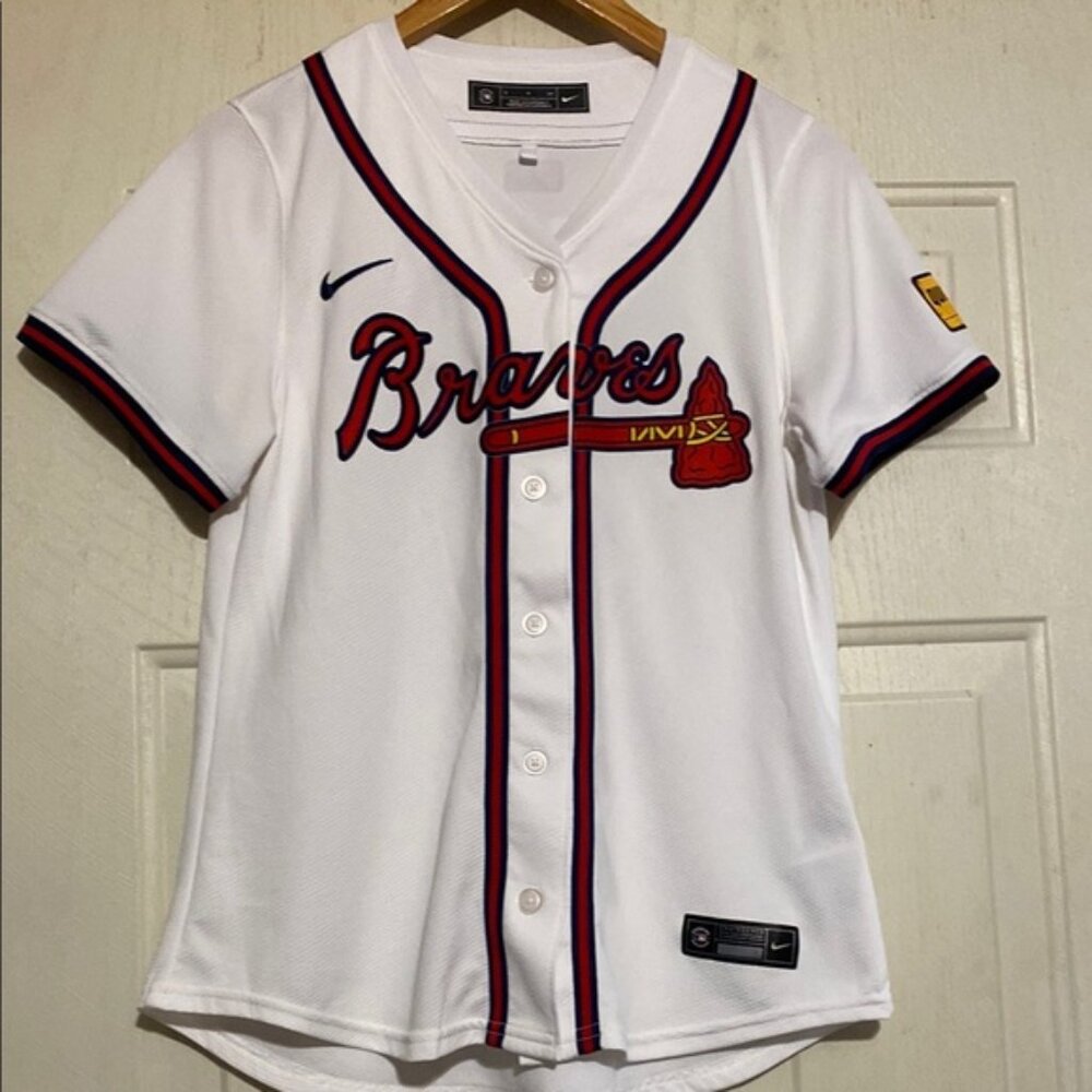 White Braves Baseball Jersey Harris Il.